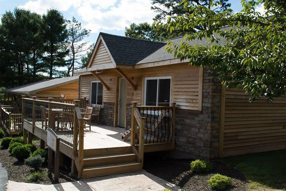 Bushkill Inn & Conference Center Eksteriør billede